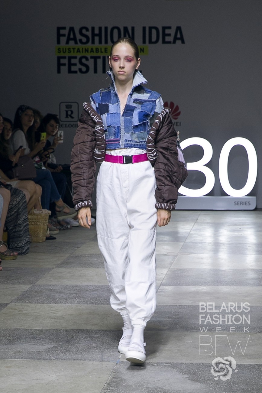 Музыка для показа мод на подиуме без слов (fashion) скачать и слушать онлайн Музыка для показа мод на подиуме без слов (fashion) скачать и слушать онлайн